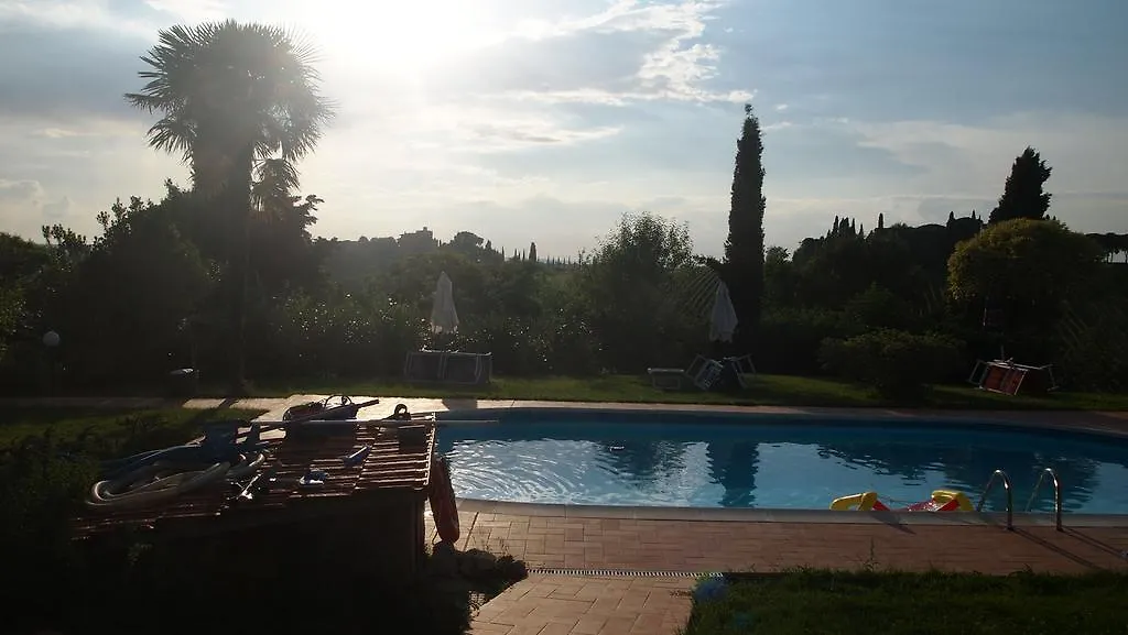 Agriturismo La Terra Valiano 0*,  Italia